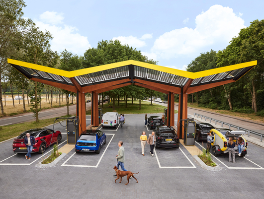 Elektrische auto's laden op bij een Fastned oplaadstation